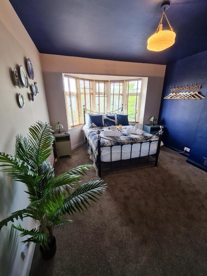 Rumer Hill House A Unique Boutique Styled Place To Stay In Cannock Close To A5 The Mcarthur Glen Outlet Great Wyrley Exterior foto