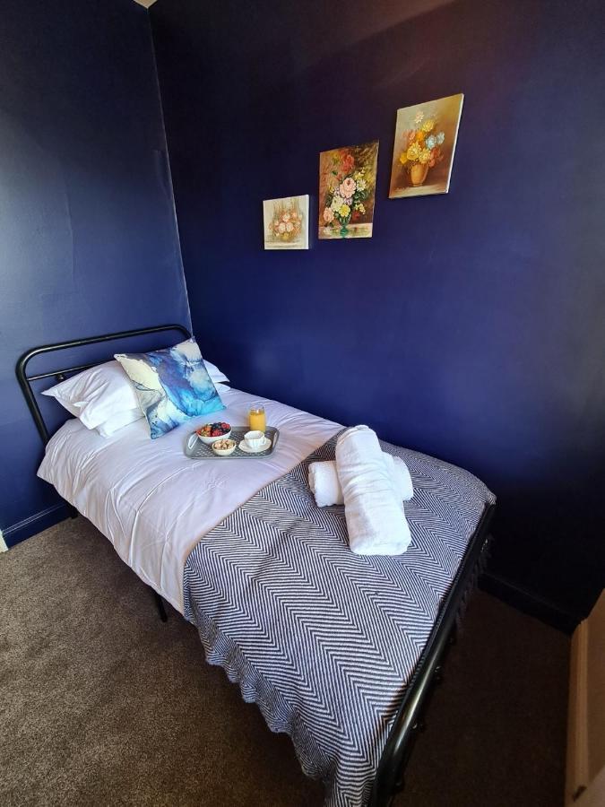 Rumer Hill House A Unique Boutique Styled Place To Stay In Cannock Close To A5 The Mcarthur Glen Outlet Great Wyrley Exterior foto